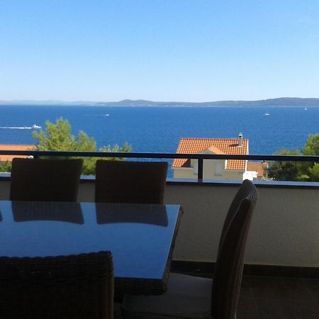 Apartmani Svalina - Seaview And 130M From Beach Trogir Buitenkant foto