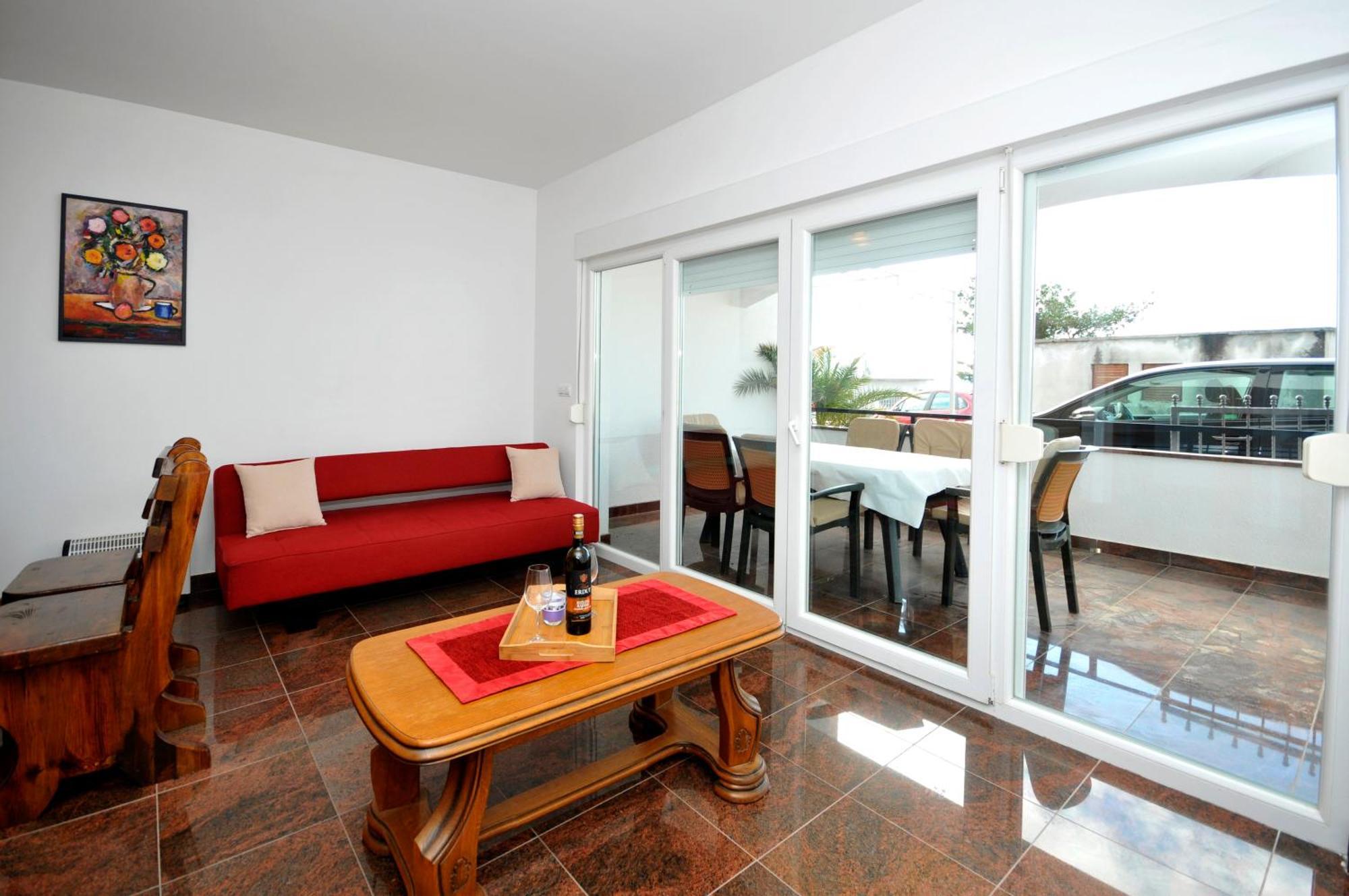 Apartmani Svalina - Seaview And 130M From Beach Trogir Buitenkant foto